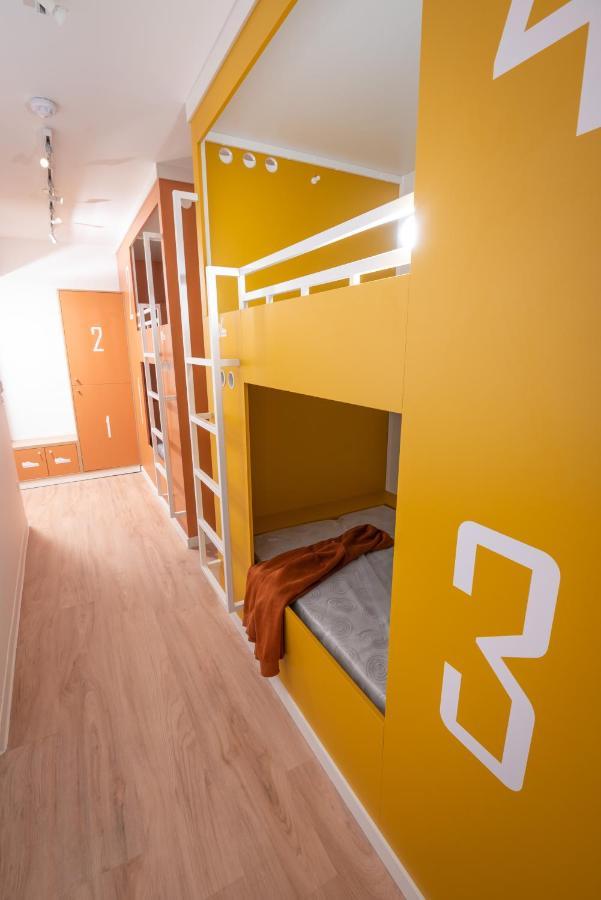 Hostel Le Hueb Тулон Экстерьер фото