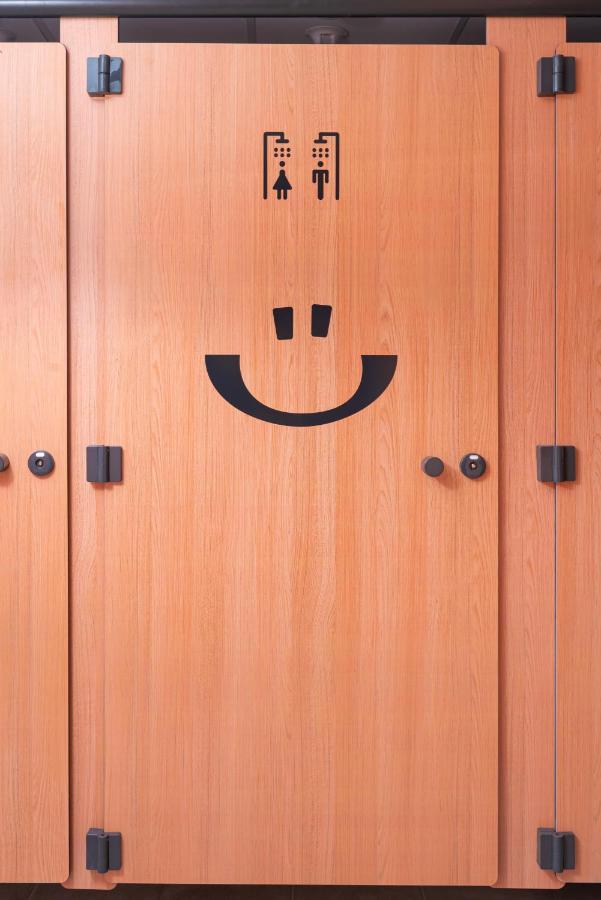 Hostel Le Hueb Тулон Экстерьер фото