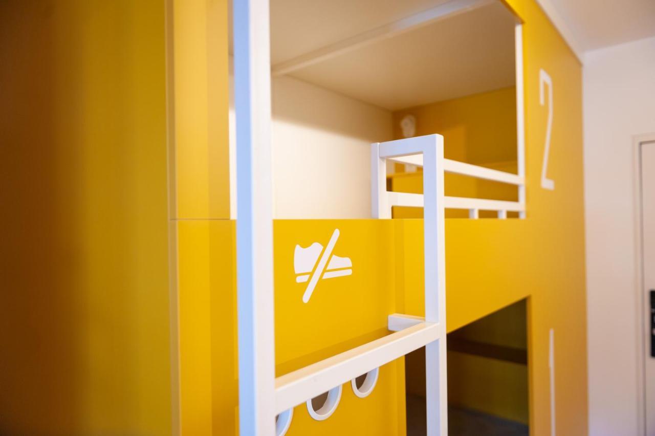 Hostel Le Hueb Тулон Экстерьер фото